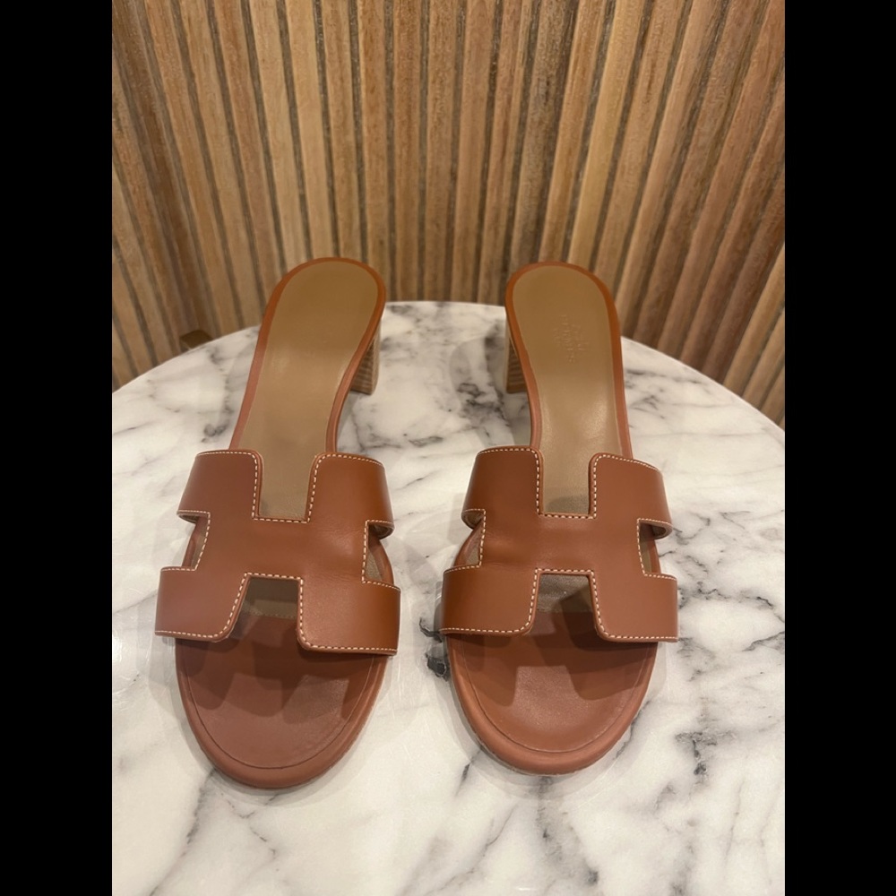 Hermes Oasis In Gold 38 ** SOLD OFF PM**
